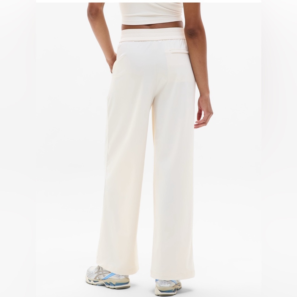 NWT Athleta Pinnacle Bone Trouser Size 6/P - Picture 2 of 9